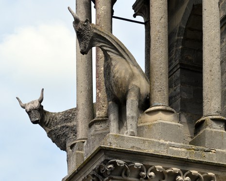 Cathedral Notre-Dame in Laon, Ox sculptures